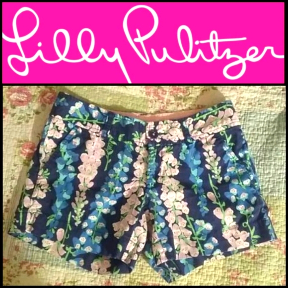 LILLY PULITZER CALLAHAN NAVY FOXGLOVE FLORAL SHORTS - Picture 1 of 7